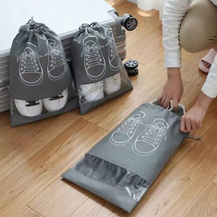 Dust proof shoe bag